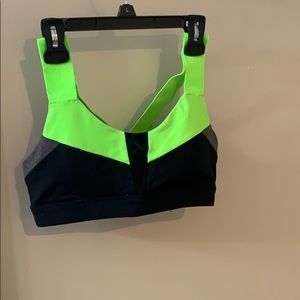 Alo yoga bra